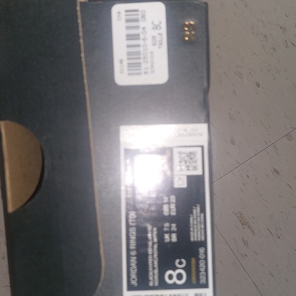 JORDAN SHOES - Picture 4 of 4